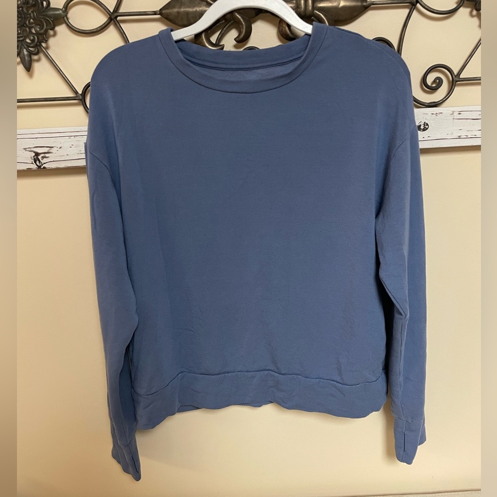 OFFLINE by aerie Blue Crewneck Sweatshirt, Size XS